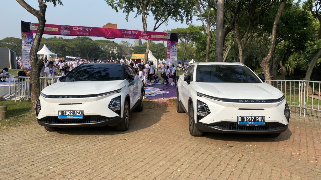 OMODA E5 Bawa Semangat Olimpiade dan Gaya Hidup Sehat di Jakarta Color Run Festival&nbsp;2024